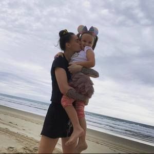 Meet your Posher, Abby